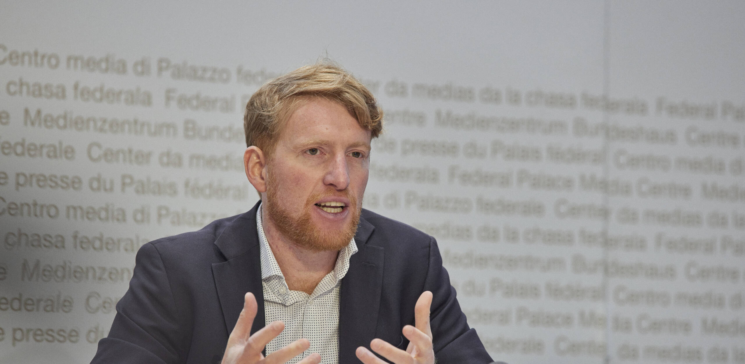 Andreas Lustenberger at the press conference for the launch of the Responsible Business Initiative