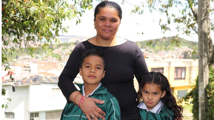 Heute hat Mercedes Fernandez einen guten Job als Haushaltshilfe gefunden, der es ihr erlaubt, die Arbeit mit der Betreuung der Kinder zu vereinbaren.