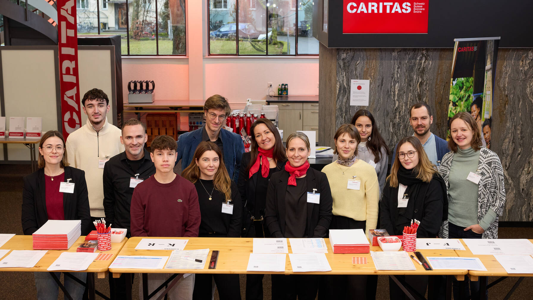 Teamwork der Helferinnen und Helfer von Caritas Schweiz 2025