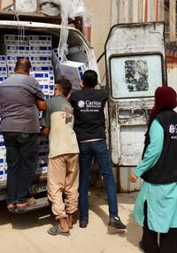 10'000 Rationen mit Babynahrung konnte Caritas Jerusalem – eine Partnerorganisation von Caritas Schweiz – seit der Waffenruhe verteilen.