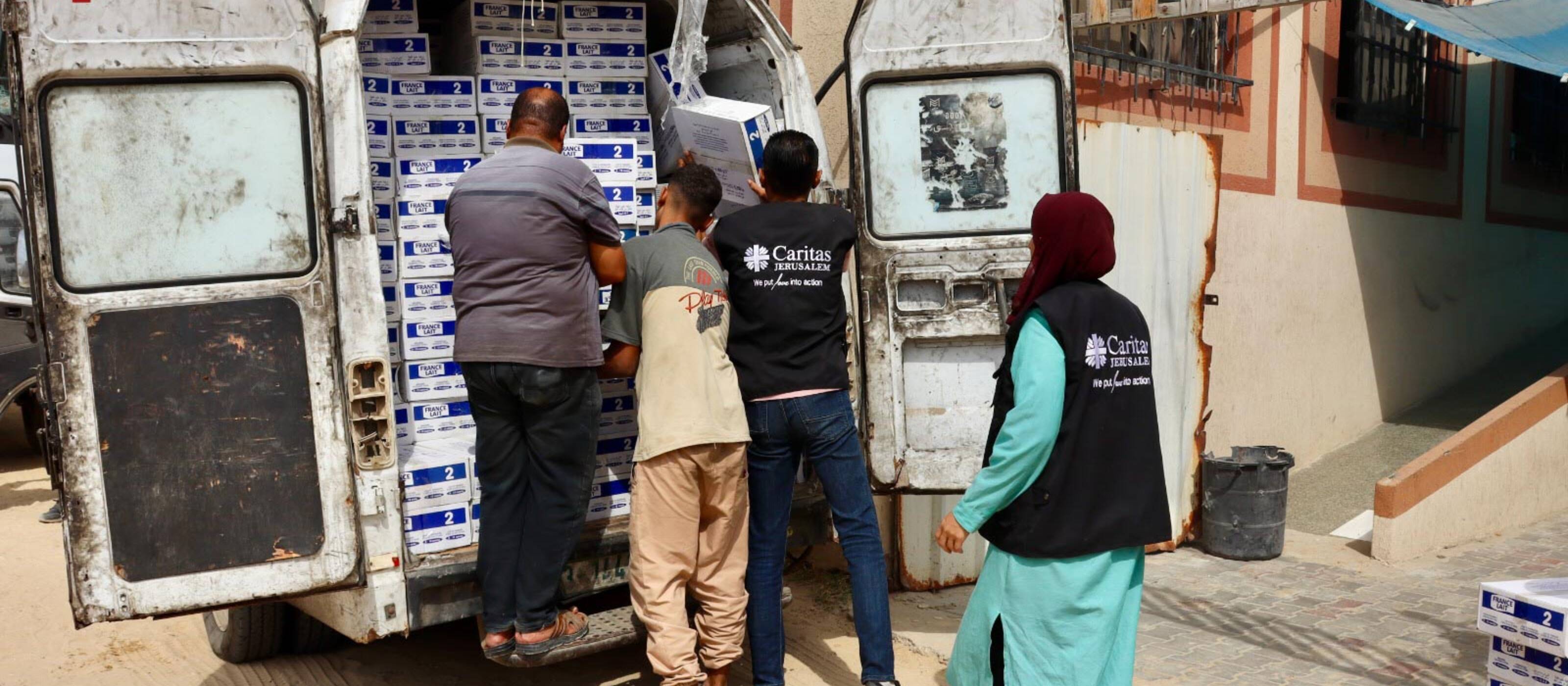 10'000 Rationen mit Babynahrung konnte Caritas Jerusalem – eine Partnerorganisation von Caritas Schweiz – seit der Waffenruhe verteilen.