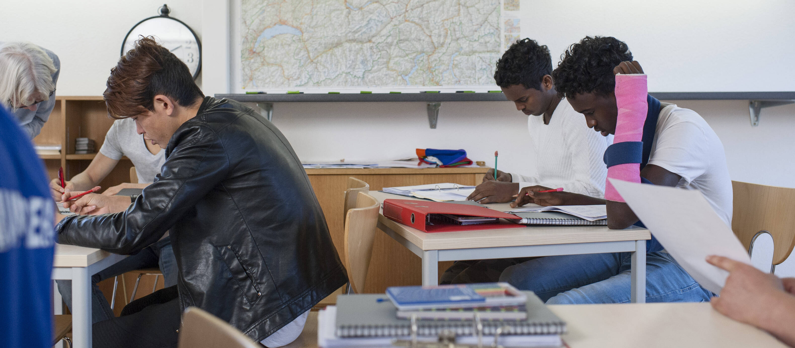 Les requérant-e-s d’asile mineurs non accompagnés ont droit à une protection accrue. Il est donc important que leur statut de mineur soit clairement reconnu.