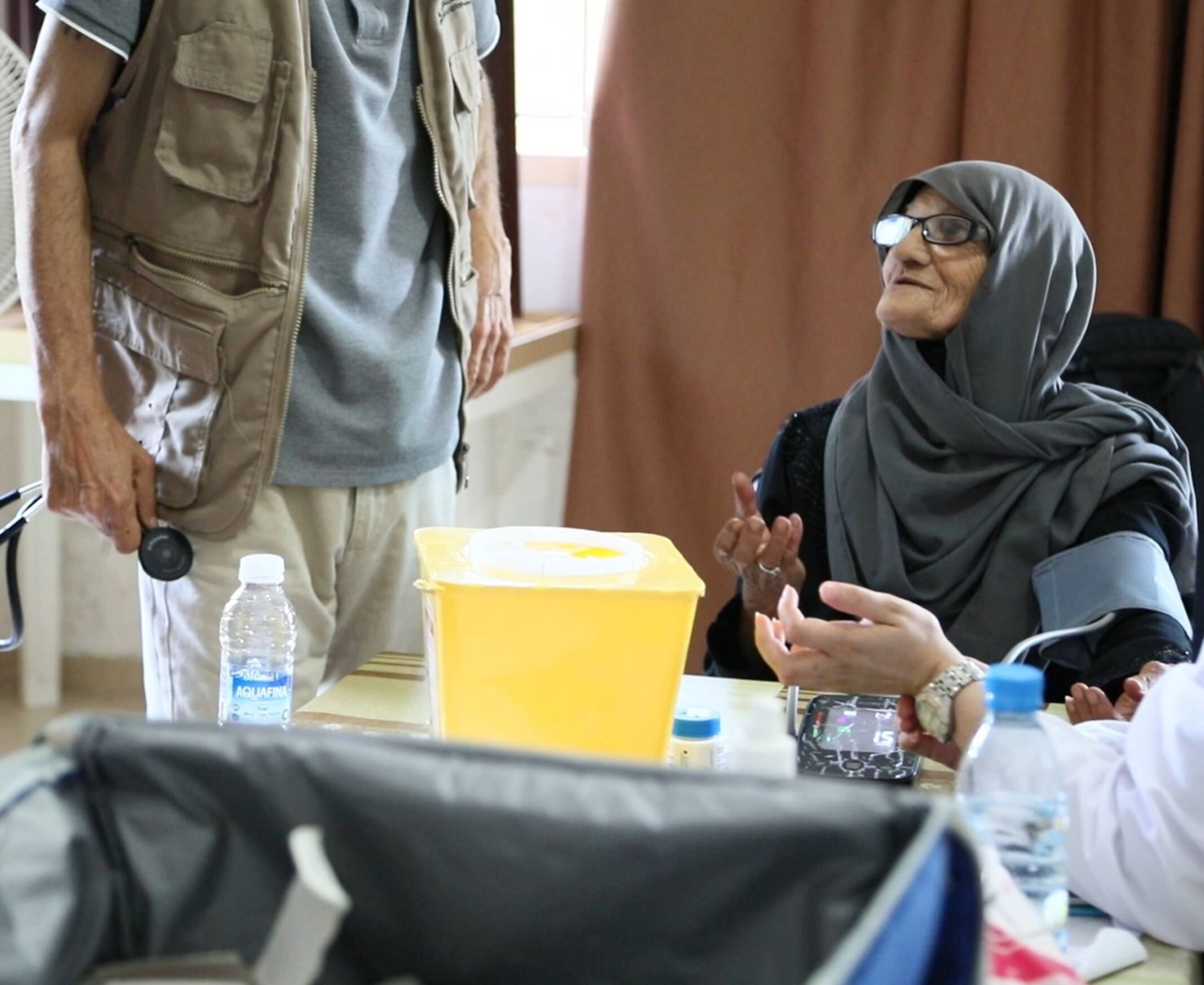 The HEAL project provides humanitarian assistance in the form of multi-purpose cash assistance (MPCA) for basic needs, emergency cash assistance (ECA), winterization support, and access to health services and psychosocial support.