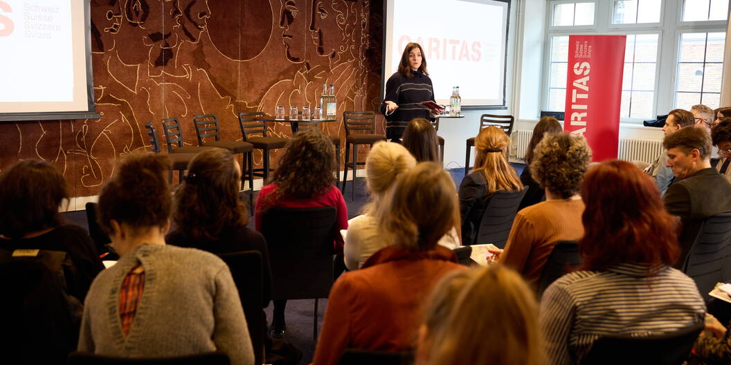 The international experts who took part in this year's Caritas Switzerland IC Symposium discussed how to balance poverty reduction with climate action in international development and cooperation. The debate was very special because so many different voices, backgrounds and approaches came together to find a middle ground.