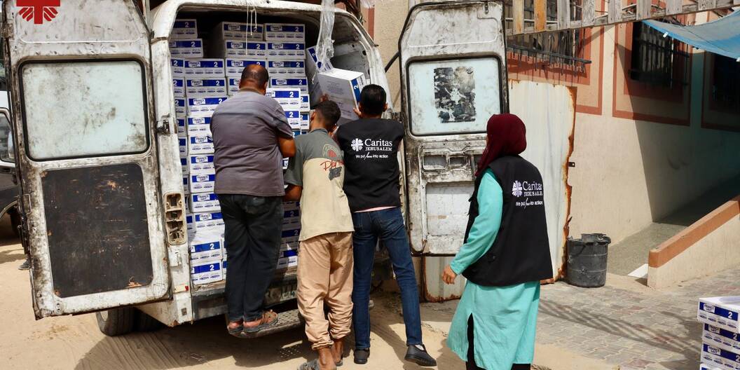 10'000 Rationen mit Babynahrung konnte Caritas Jerusalem – eine Partnerorganisation von Caritas Schweiz – seit der Waffenruhe verteilen.