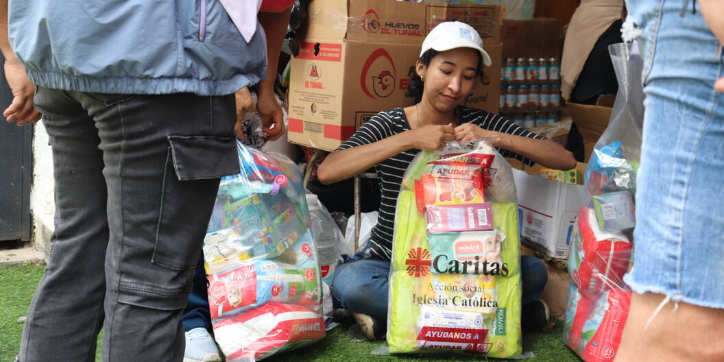 Bereits rund 70'000 Menschen konnte unsere lokale Partnerorganisation Caritas Venezuela erreichen mit ihrer Hilfe.